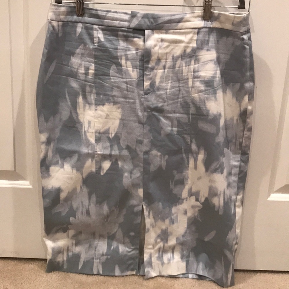 Banana Republic mid calf pencil skirt